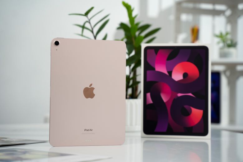 Đánh giá iPad Air 5 từ A - Z: Có nên mua lúc này (2023)?