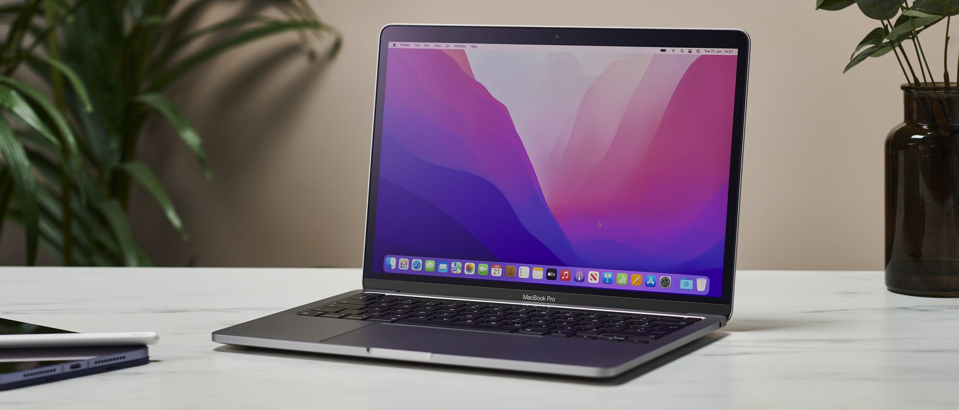 MacBook Pro 13-inch (M2, 2022) review: the perfect swansong ...