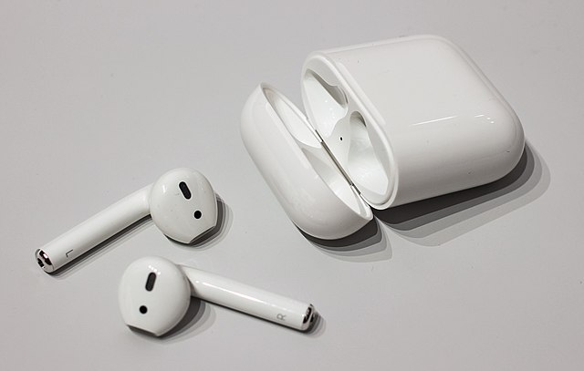 AirPods - Wikipedia