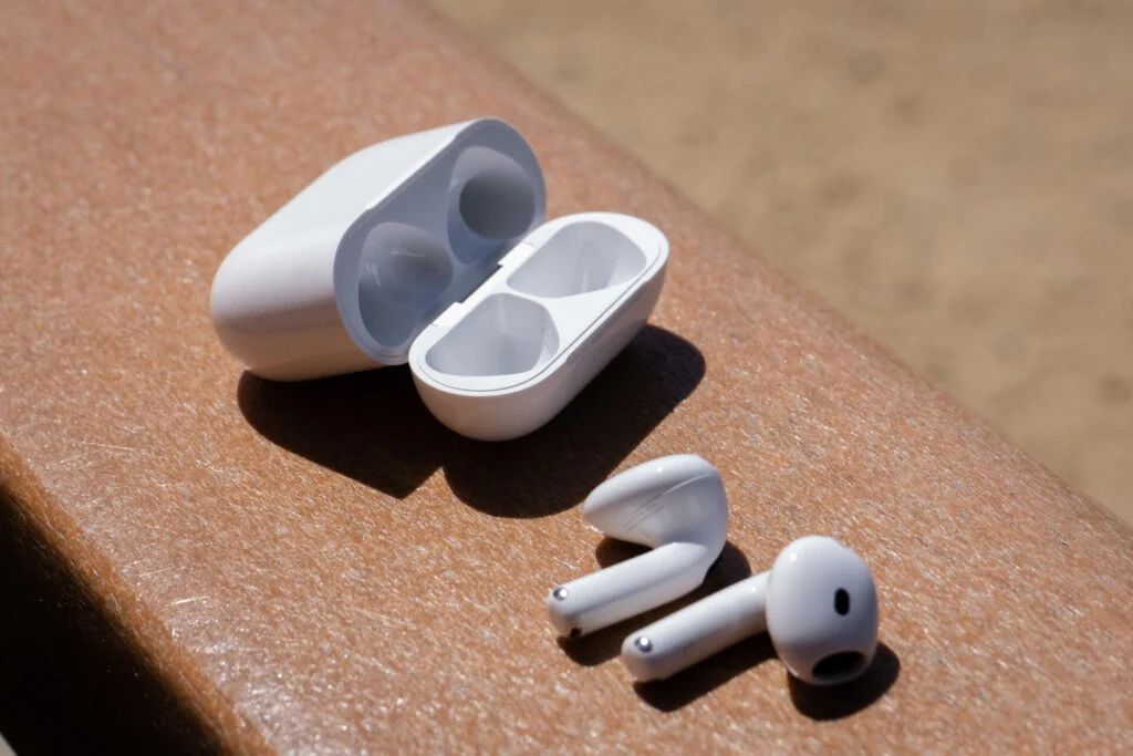 Apple AirPods 4 Impressions: Mute the World