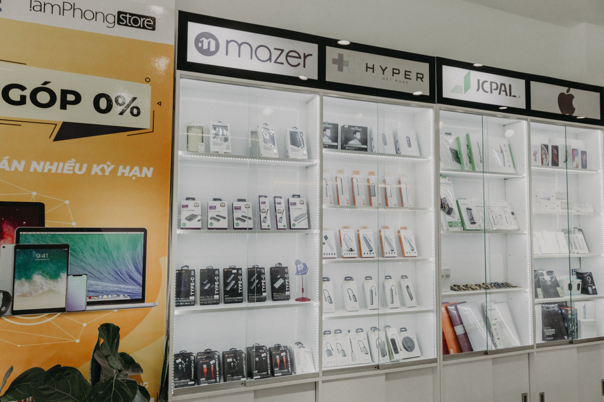 lamphongstore2 Lâm Phong Store tặng 299 voucher trị giá 1.000.000 VNĐ cho tân sinh viên 2019